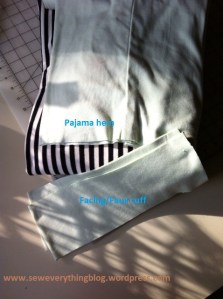 striped cuff or piping