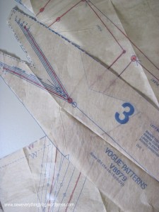 Mark the darts on the tissue